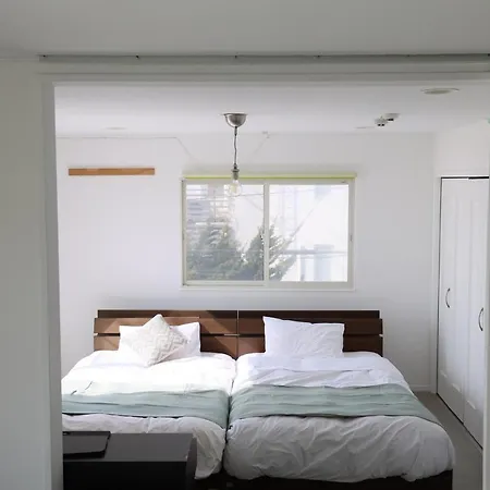Zaimokuza Sola 鎌倉材木座 Apartment Kamakura Exterior photo